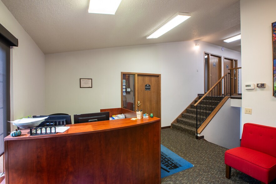 More Photos Of 1411 W Dakota Pkwy, Williston Office For Lease