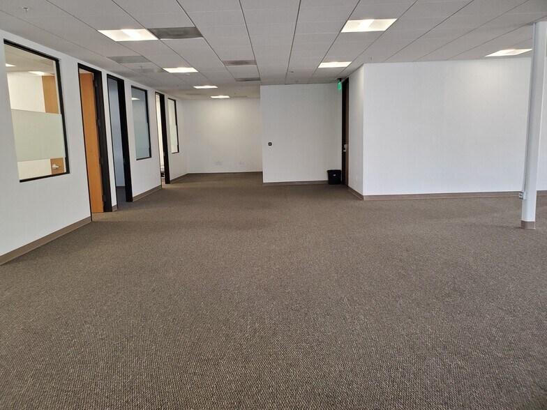 More Photos Of 20195 Stevens Creek Blvd, Cupertino Office For Lease