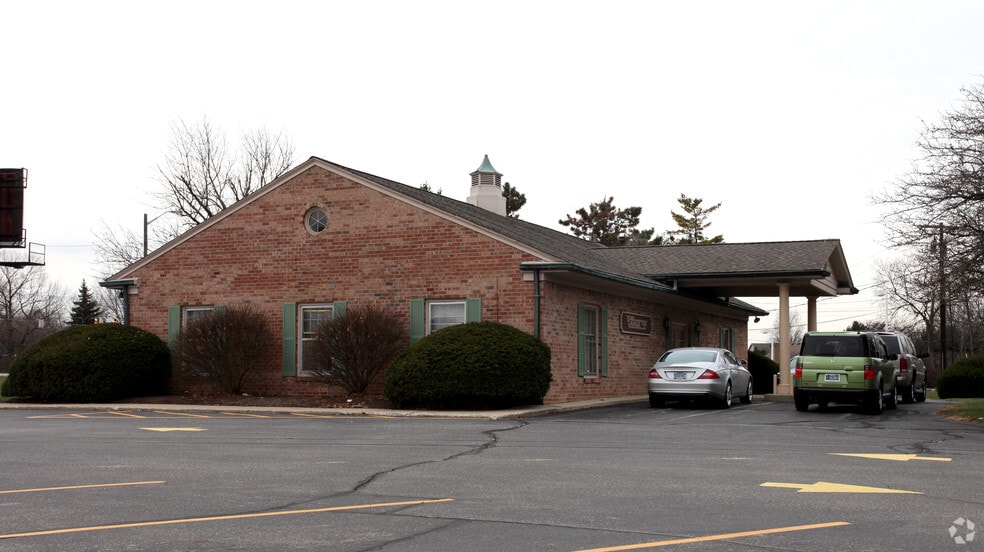 Primary Photo Of 5022 E 62nd St, Indianapolis Office For Sale