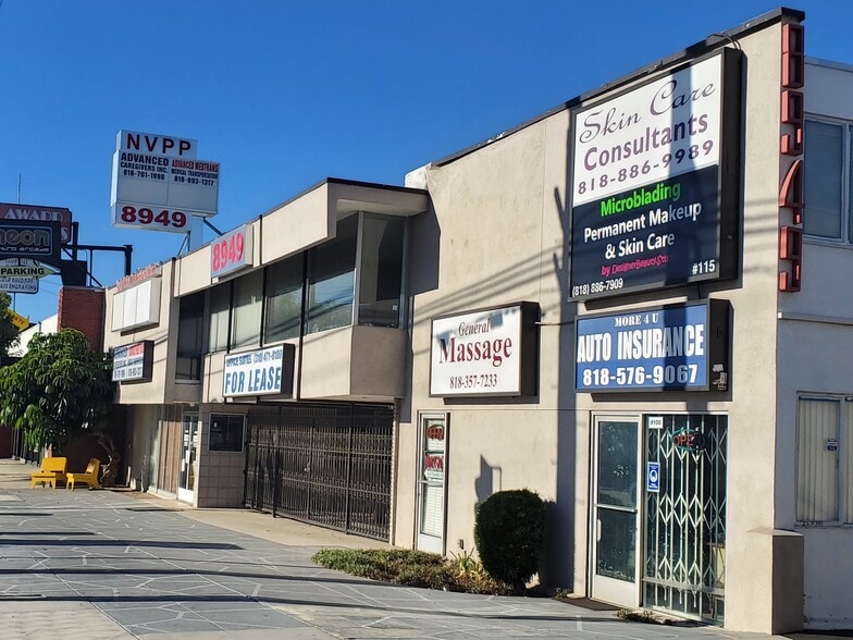 More Photos Of 8949 Reseda Blvd, Northridge Medical For Lease