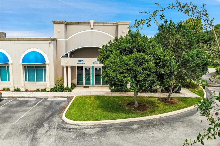 More Photos Of 2830 W State Road 84, Fort Lauderdale Flex For Sale