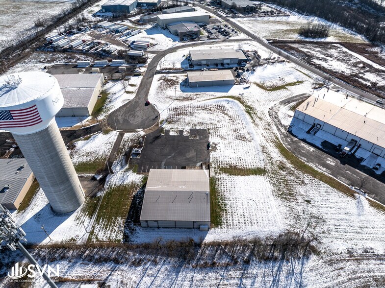 More Photos Of 111 Capital Ct, Nicholasville Industrial For Sale