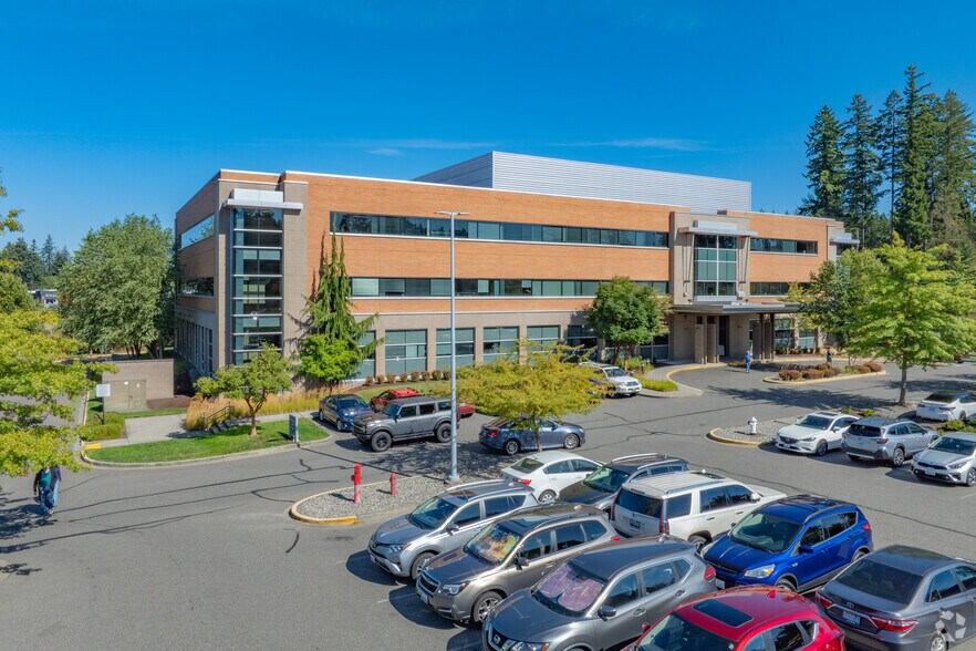 Primary Photo Of 10004 204th Ave E, Bonney Lake Medical For Lease