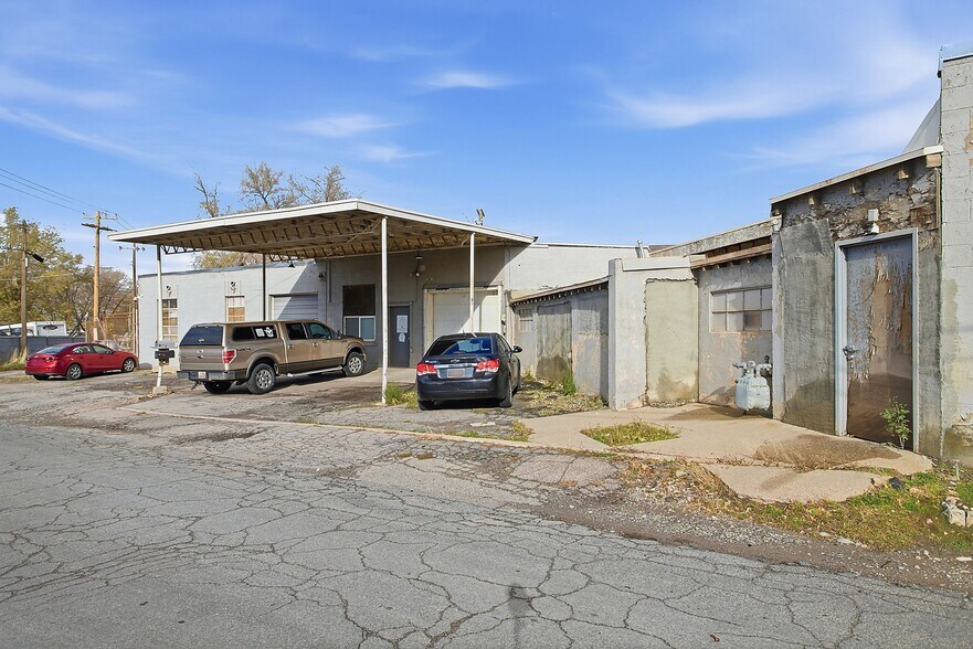 More Photos Of 1621 N Beck St, Salt Lake City Warehouse For Sale