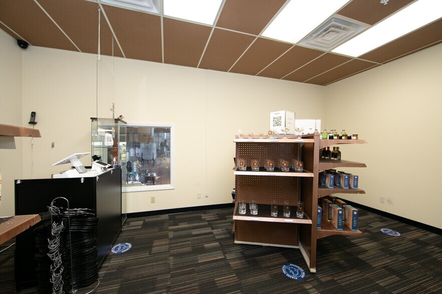 More Photos Of 740 N Broad St, Woodbury Land For Lease