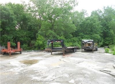 More Photos Of 1009 N State Route 291, Liberty Warehouse For Sale