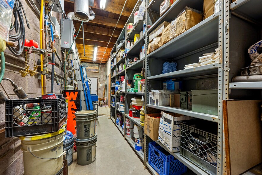 More Photos Of 802 Main St, Walsenburg Auto Repair For Sale