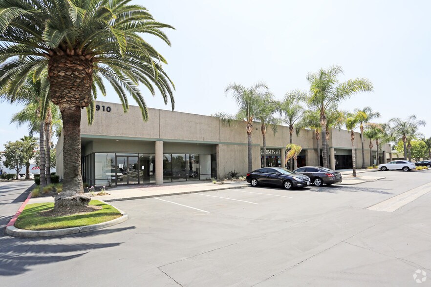 Primary Photo Of 2910 E La Palma Ave, Anaheim Warehouse For Lease