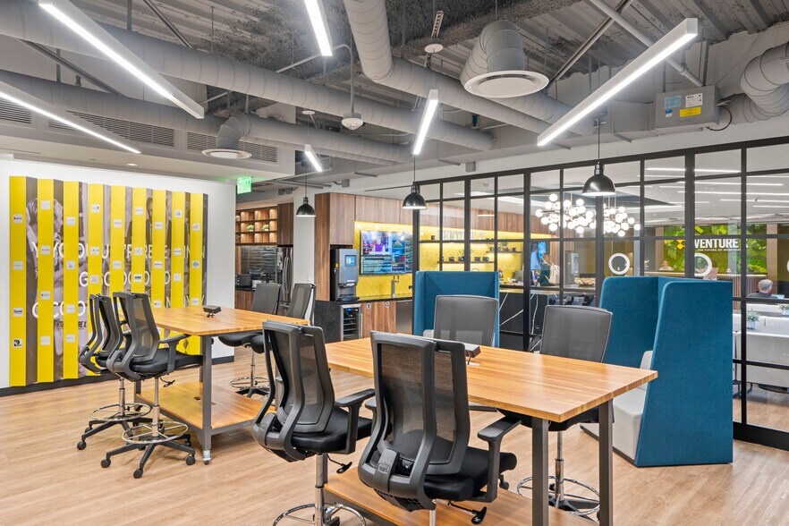 More Photos Of 3060 Williams Dr, Fairfax Office For Lease