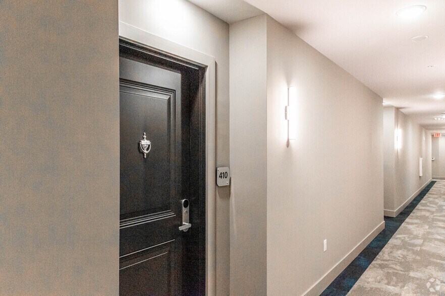 More Photos Of 10 W Westfield Ave W, Roselle Park Apartments For Lease