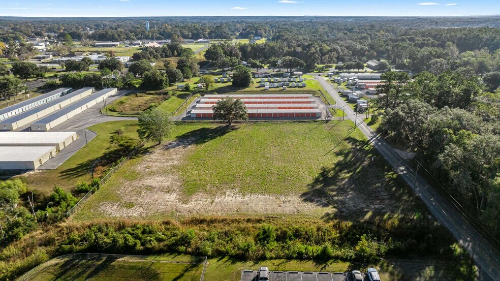 More Photos Of 801 SW 6th Ave, Williston Land For Sale