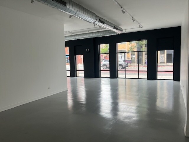 More Photos Of 1659 W Chicago Ave, Chicago Apartments For Sale