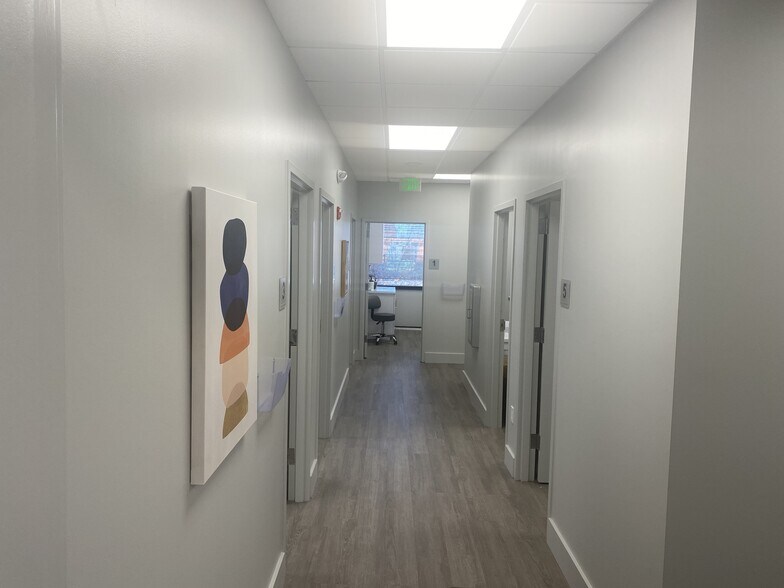 More Photos Of 200 E Ponce De Leon Ave, Decatur Medical For Lease