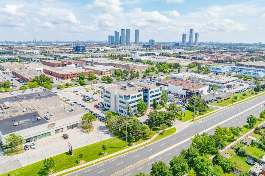 More Photos Of 8333 Weston Rd, Vaughan Medical For Lease