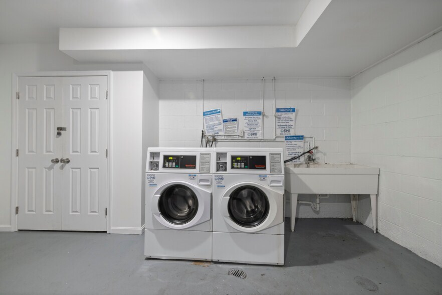 More Photos Of 310 Caroline Ave, La Plata Apartments For Sale