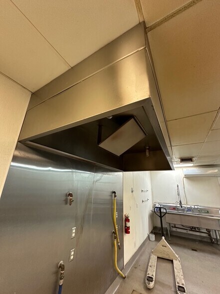 More Photos Of 7129-7159 Katella Ave, Stanton Unknown For Lease