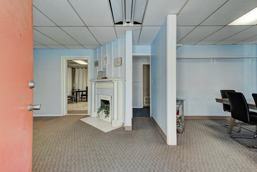 More Photos Of , El Reno Office For Sale