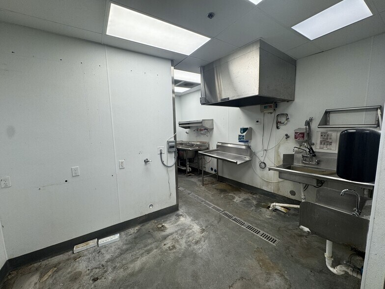 More Photos Of 4440 Highway 121, Lewisville Apartments For Lease