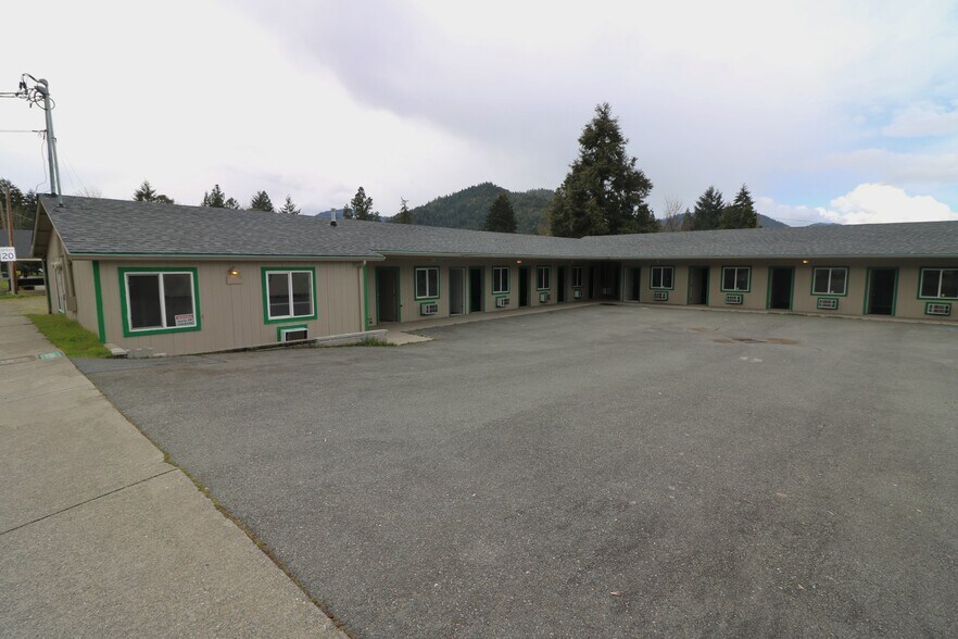 More Photos Of 127 Pacific Ave, Glendale Hotel For Sale