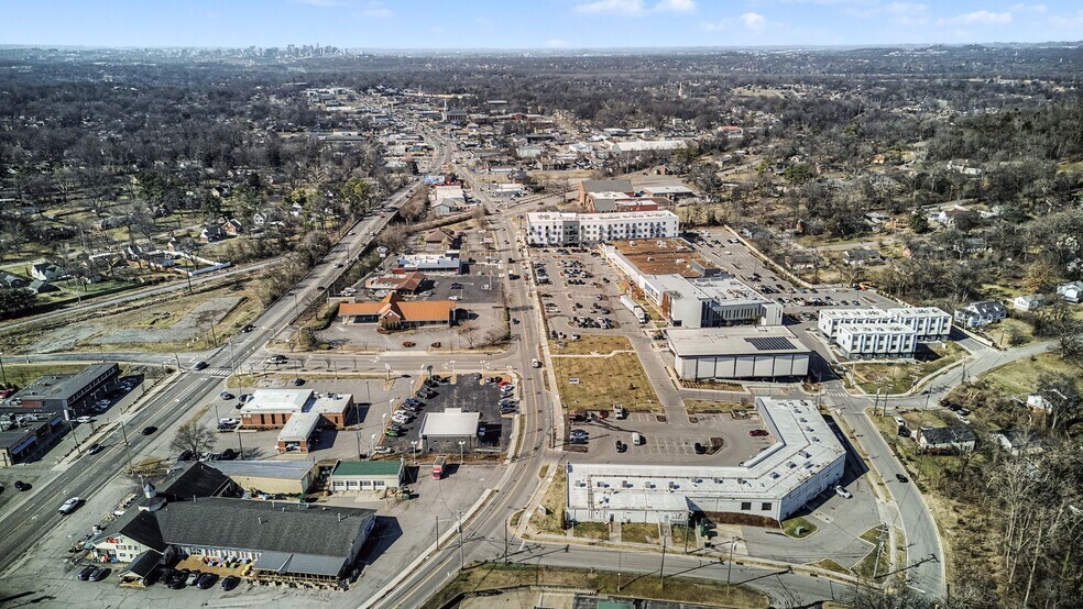 More Photos Of 2710 Old Lebanon Pike, Nashville Unknown For Lease