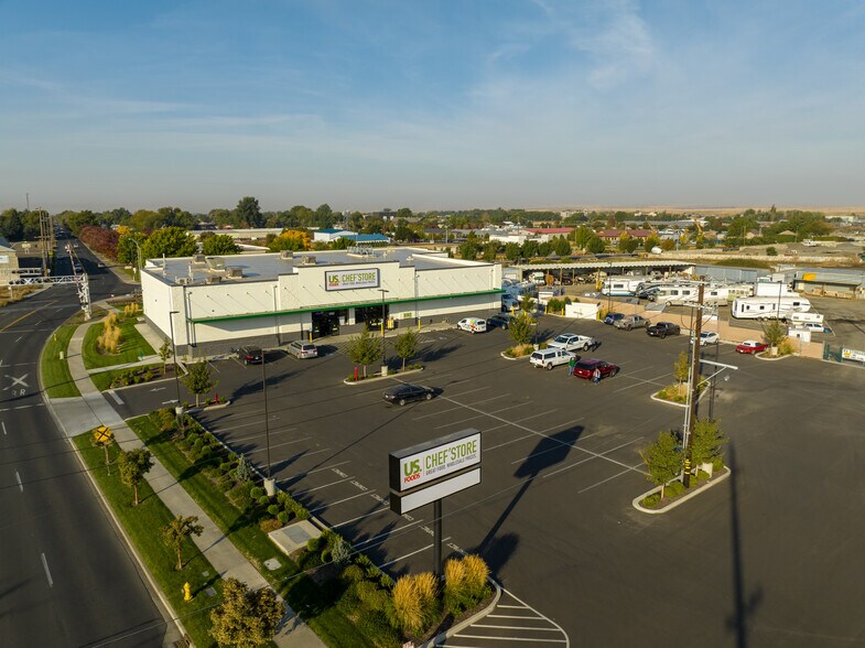 More Photos Of 1002 W Rose St, Walla Walla Supermarket For Sale