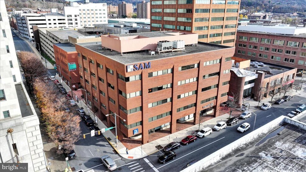 More Photos Of 19 N 6th St, Reading Office For Lease