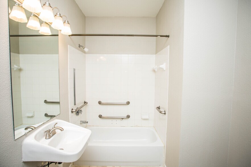 More Photos Of , Lubbock Multifamily For Sale