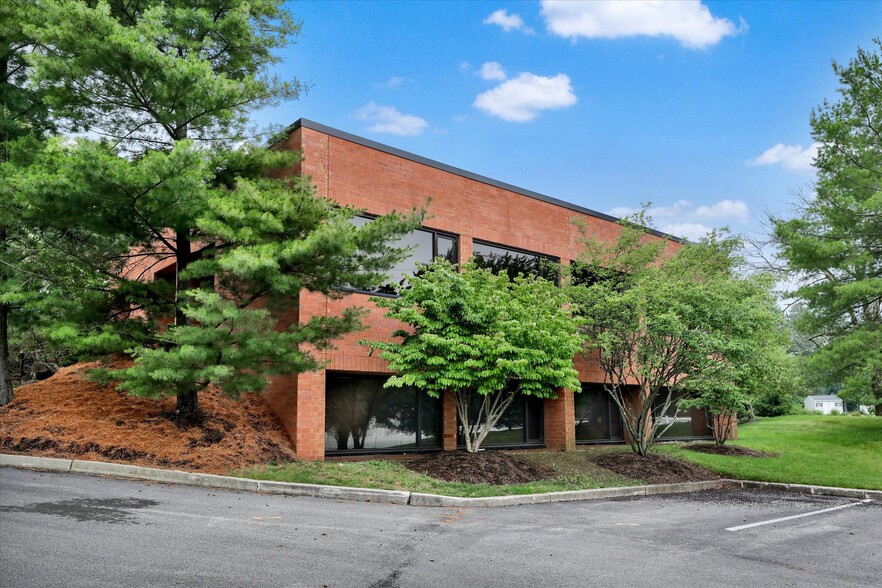 Primary Photo Of 488 Norristown Rd, Blue Bell Office For Lease