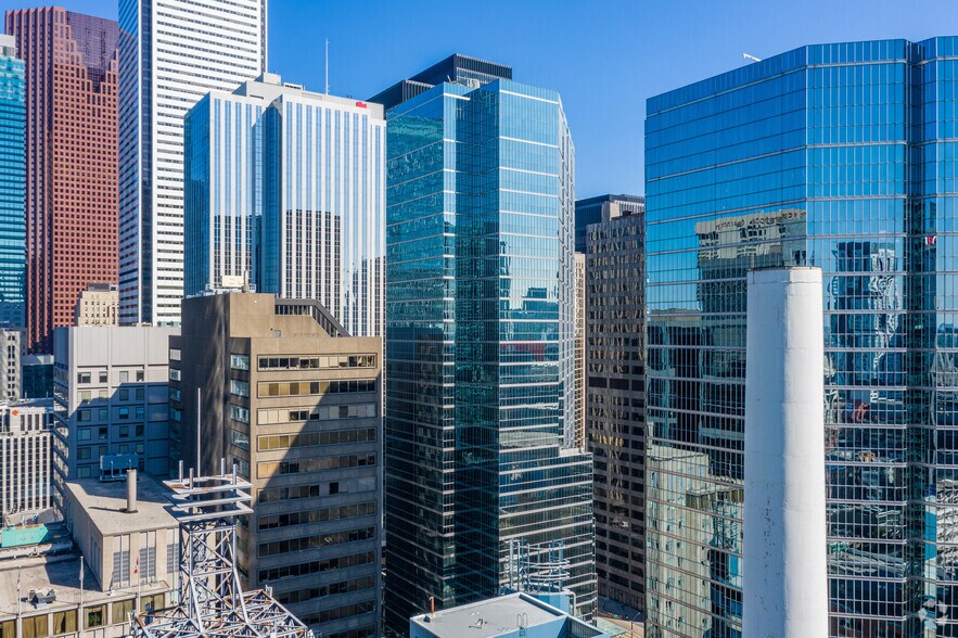 More Photos Of 150 King St W, Toronto Office For Lease