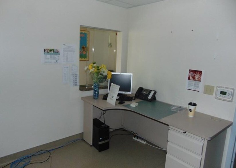 More Photos Of 323 Breakneck Rd, Connellsville Office For Sale