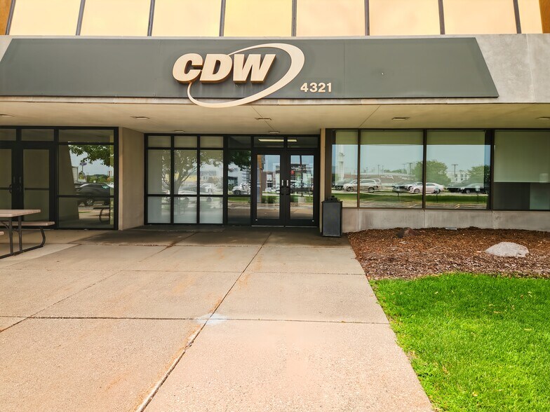 More Photos Of 4321 W College Ave, Appleton Coworking Space