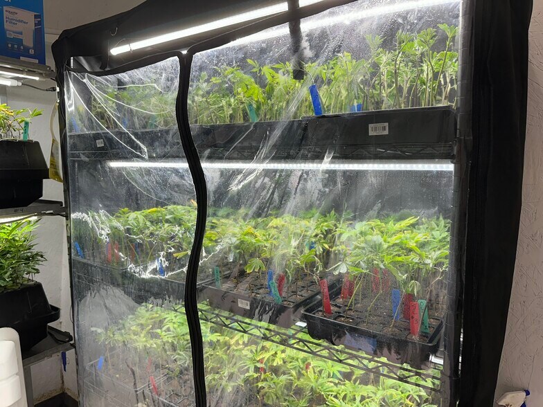 More Photos Of 947 N Buffington Rd, Sallisaw Warehouse For Sale