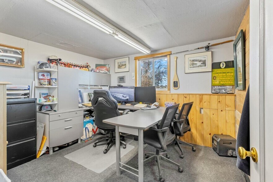 More Photos Of 1810 SW Highway 97, Madras Auto Dealership For Sale