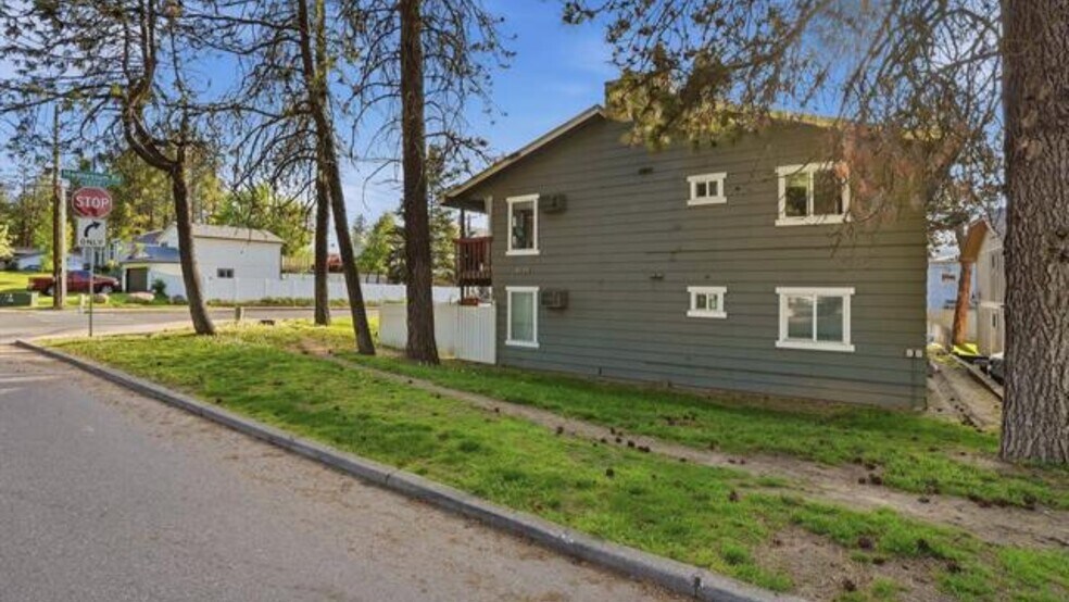 More Photos Of 8705 N Colton St, Spokane Apartments For Sale