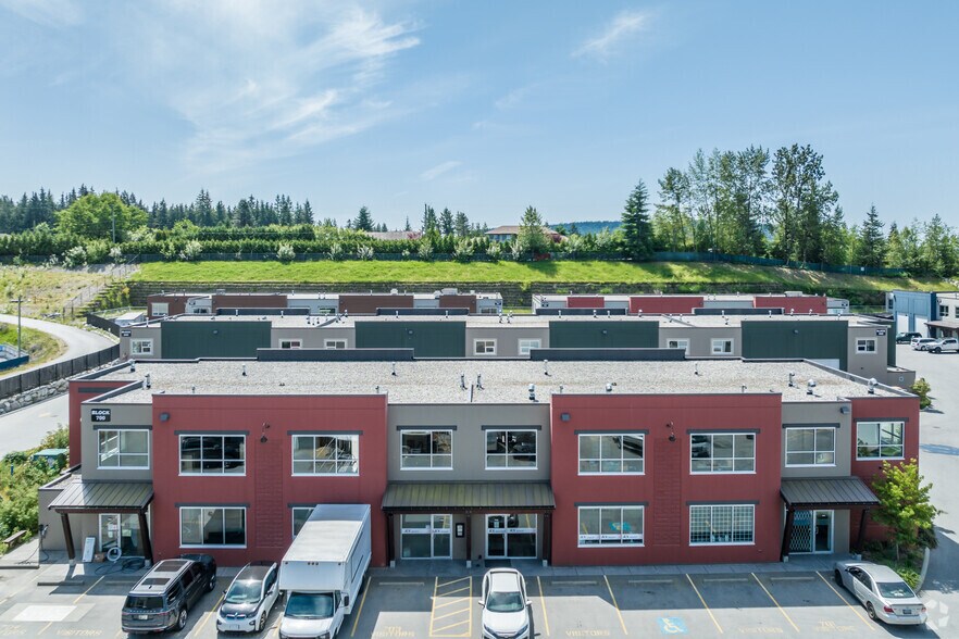 More Photos Of 12835 Lilley Dr, Maple Ridge Warehouse For Lease