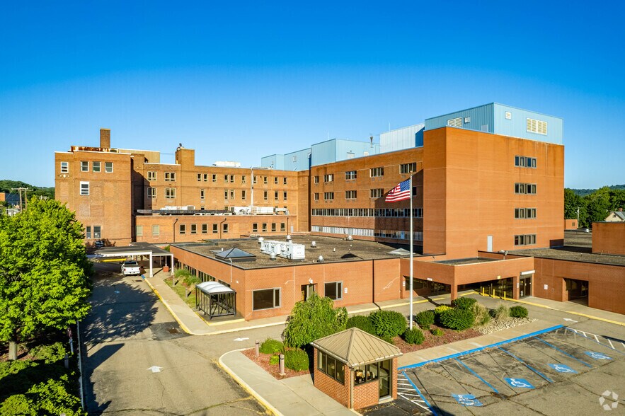 More Photos Of 651 Fourth Ave, New Kensington Hospital For Sale
