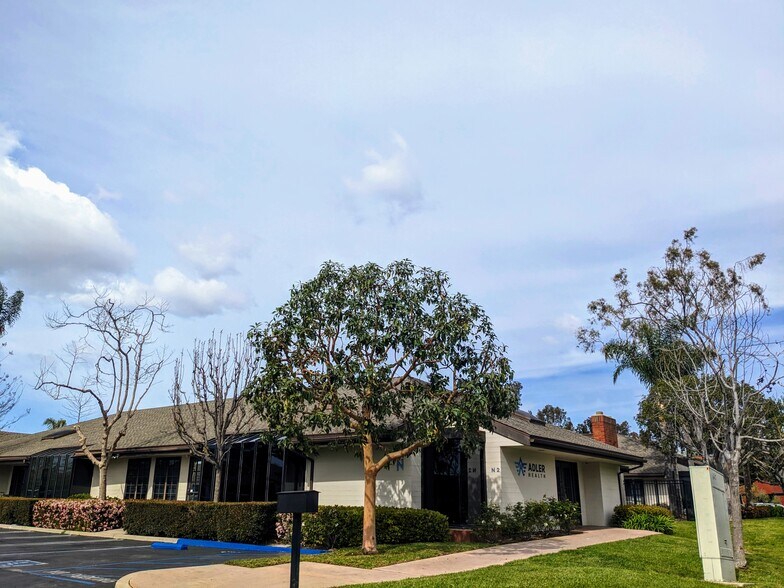More Photos Of 3151 Airway Ave, Costa Mesa Medical For Sale