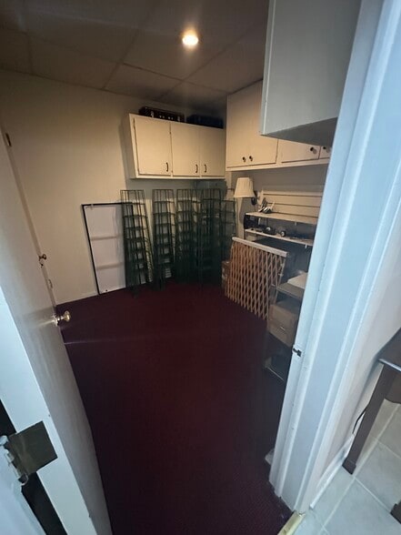 More Photos Of , Cleveland General Retail For Sale