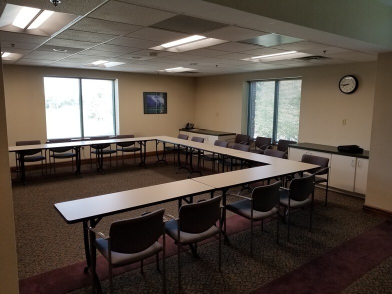 More Photos Of 6801 Augusta Rd, Greenville Warehouse For Sale