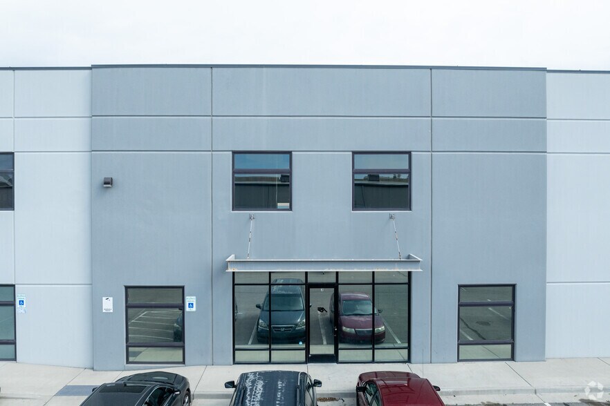 More Photos Of 142 N 1800 W, Lindon Warehouse For Lease