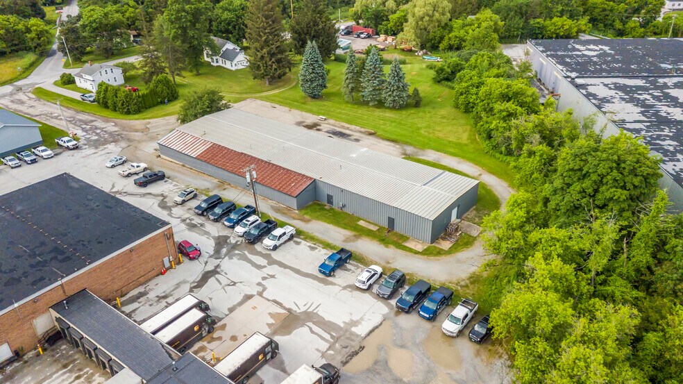 More Photos Of 123 Park St, Rutland Manufacturing For Lease