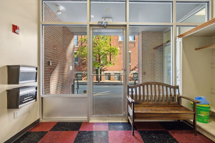 More Photos Of 42-46 Main St, Keene Loft Creative Space For Lease