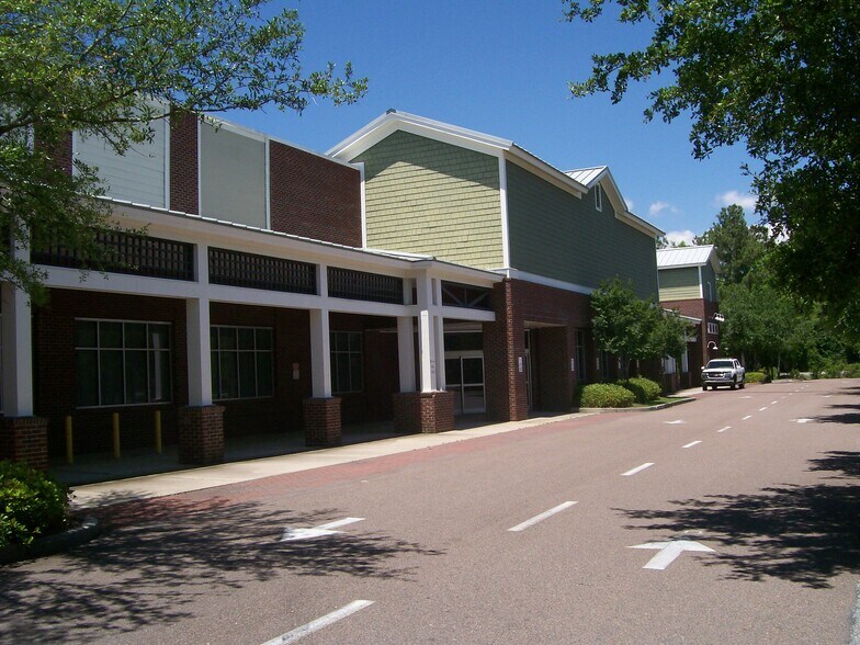 More Photos Of 3365 S Morgans Point Rd, Mount Pleasant Unknown For Lease