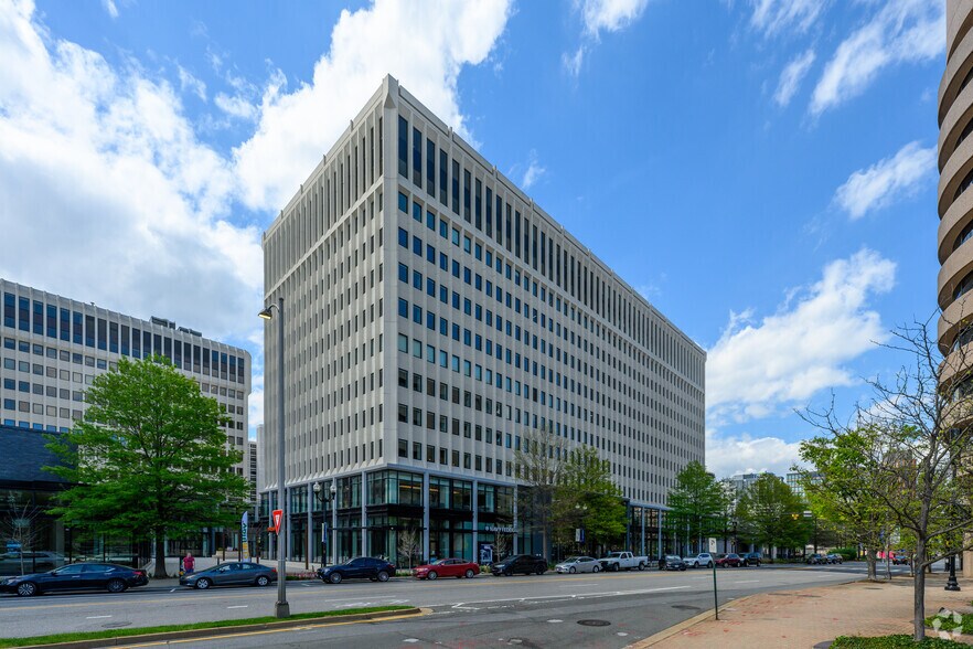 Primary Photo Of 2450 Crystal Dr, Arlington Office For Lease