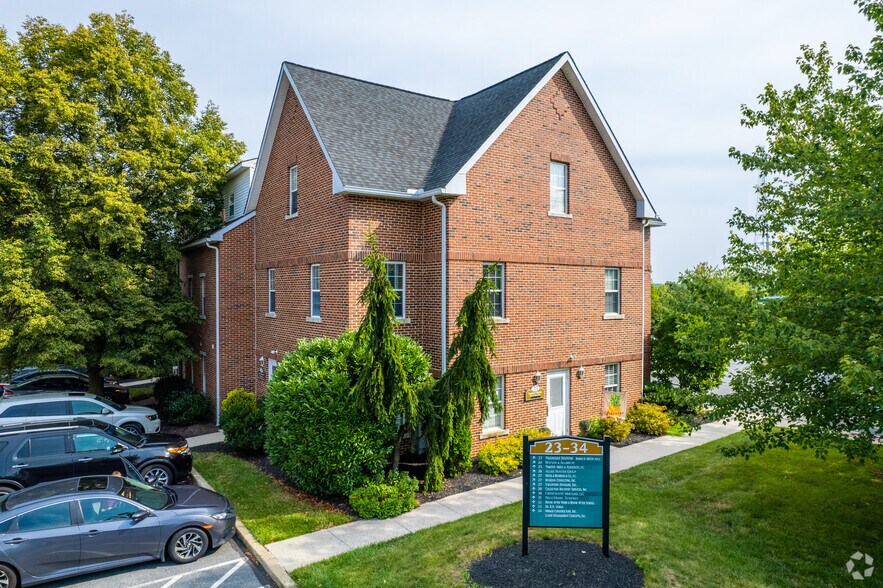 More Photos Of 11-22 Regency Plz, Glen Mills Office For Lease