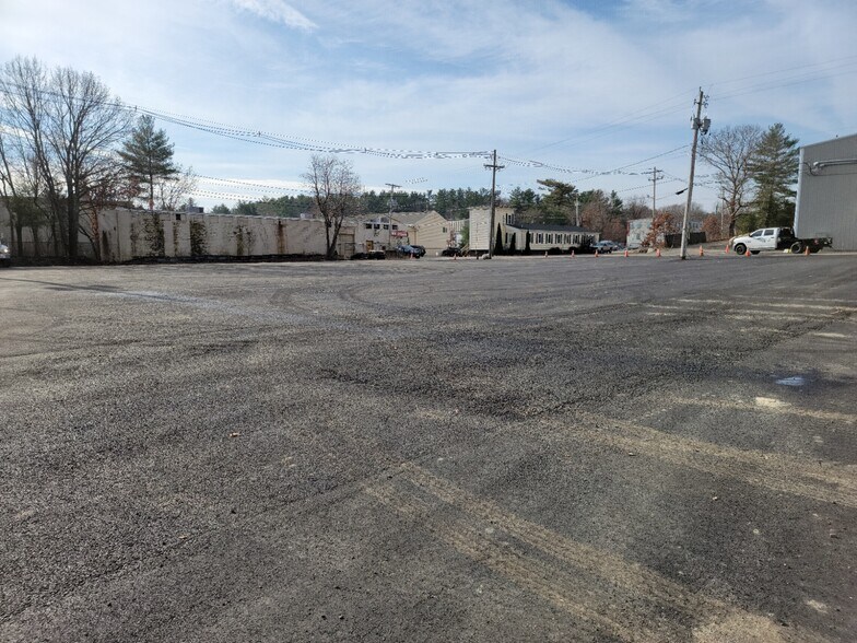 More Photos Of 64 B St, Hanover Warehouse For Lease