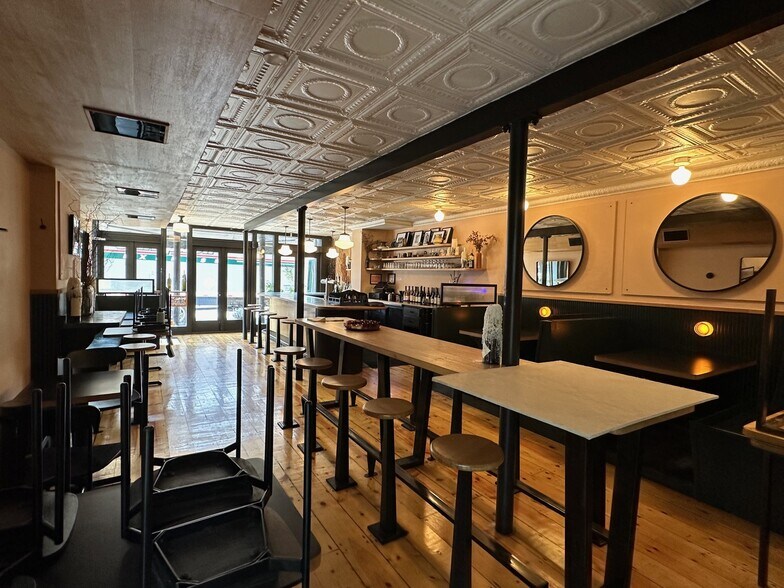 More Photos Of 241 Smith St, Brooklyn Storefront Retail Residential For Lease