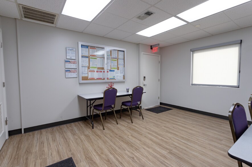 More Photos Of 2024 Arkansas Valley Dr, Little Rock Office For Sale