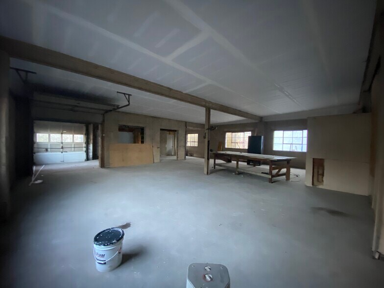 More Photos Of 22 Leonard St, Norwalk Storefront Retail Office For Sale