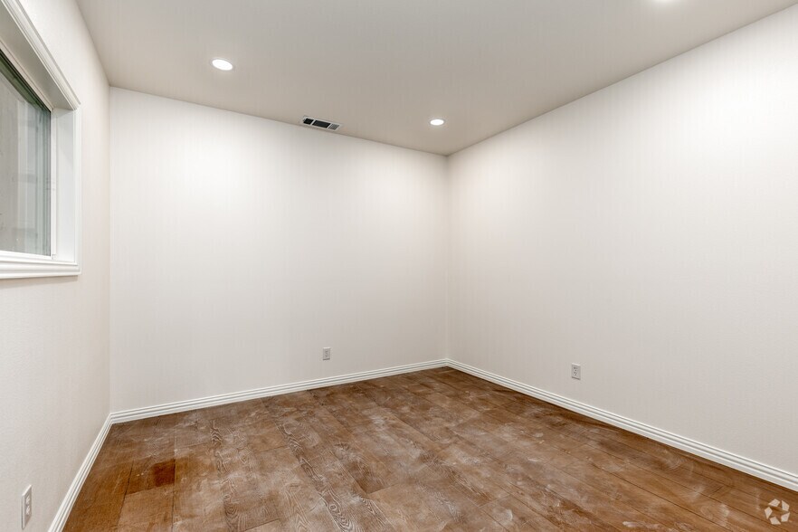 Photo of 1st Floor Ste 4